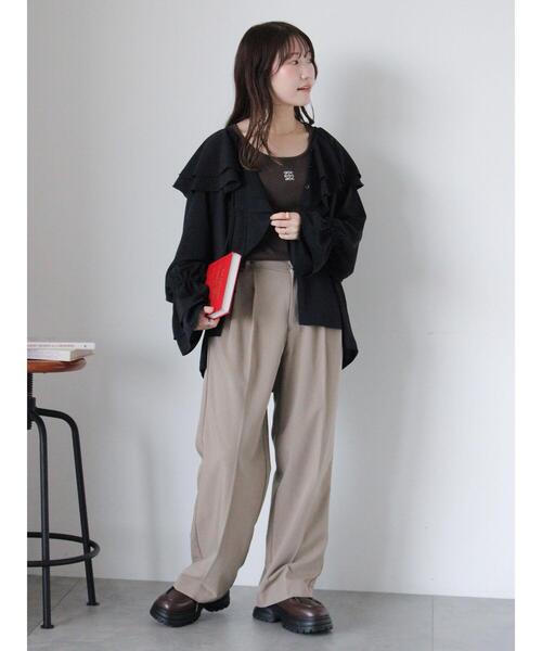 ehka sopo（エヘカソポ）の「センタープレスツータックスラックス（その他パンツ・レディース・モカ/ブラック/グレー・M/S）」の5枚目の写真