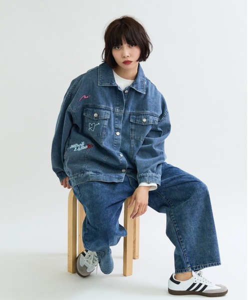 A.D.C.L.（エーディーシーエル）の「フィッシャーマンデザイン ワイドデニムパンツ（サロペット/オーバーオール・レディース・ブラック/ブルー/サックスブルー・M/L）」の4枚目の写真
