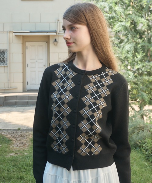 Birthday room（バースデイルーム）の「アーガイル柄ニット