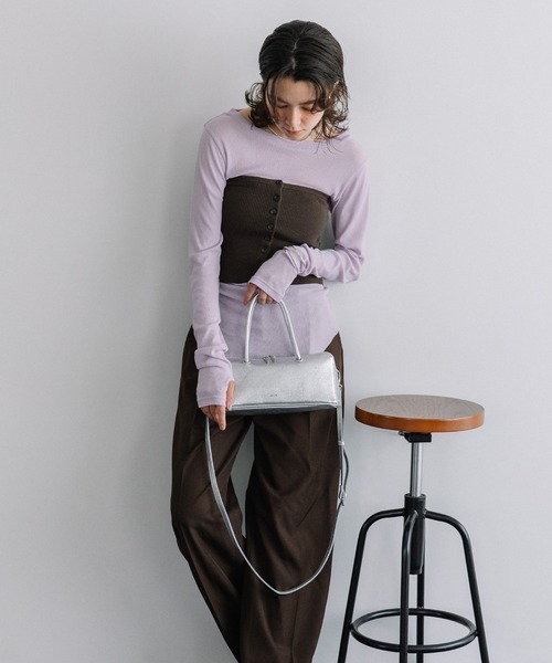Beau're(ヴュレ)の「BEAURE 横長 ブガッティ型 2Way ショルダー Bag(ショルダーバッグ・レディース・ネイビー/ブラウン/アイボリー/ブラック/シルバー・FREE)」の20枚目の写真