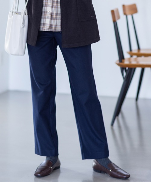 DECOY SINCE 1981（デコイシンスイチキュウハチイチ）の「裏起毛テーパードパンツ【ウエストゴム・大きいサイズあり】（その他パンツ・レディース・チャコールグレー/ブラウン/ネイビー・61/64/67/70/76/80）」の2枚目の写真