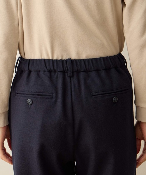 DECOY SINCE 1981（デコイシンスイチキュウハチイチ）の「裏起毛テーパードパンツ【ウエストゴム・大きいサイズあり】（その他パンツ・レディース・チャコールグレー/ブラウン/ネイビー・61/64/67/70/76/80）」の14枚目の写真