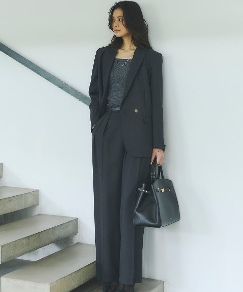 anuans（アニュアンス）の「シルクカシミアブレンドデコルテリブニット（ニット/セーター・レディース・グレー/アイボリー/ブラック/キャメル/バーガンディー・FREE）」の8枚目の写真