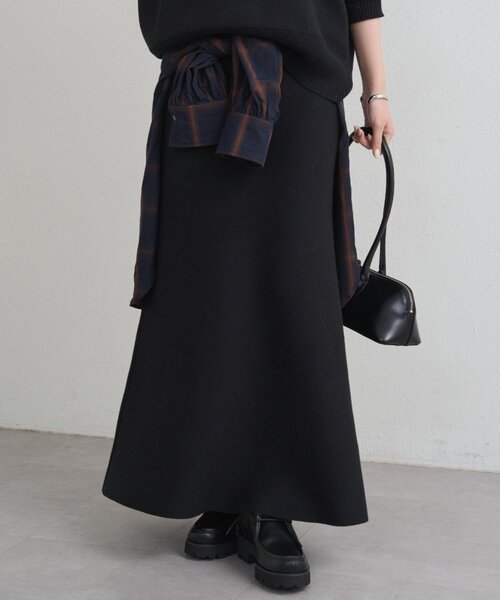 LOUNGEDRESS（ラウンジドレス）の「【@_shirabe.s_コラボ】スウェットライクマーメイドニットスカート（スカート・レディース・ブラウン/ブラック/ライトベージュ・FREE）」の7枚目の写真