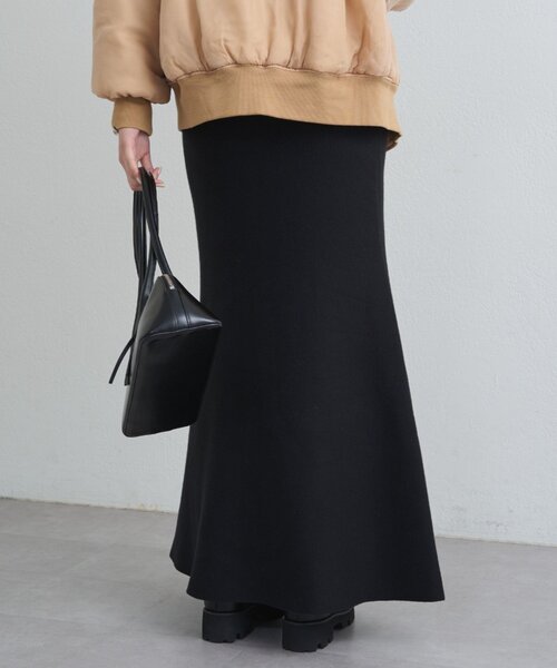 LOUNGEDRESS（ラウンジドレス）の「【@_shirabe.s_コラボ】スウェットライクマーメイドニットスカート（スカート・レディース・ブラウン/ブラック/ライトベージュ・FREE）」の14枚目の写真