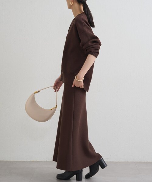 LOUNGEDRESS（ラウンジドレス）の「【@_shirabe.s_コラボ】スウェットライクマーメイドニットスカート（スカート・レディース・ブラウン/ブラック/ライトベージュ・FREE）」の21枚目の写真