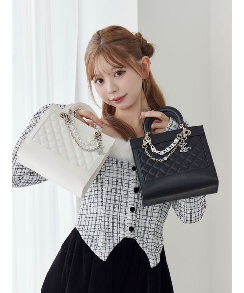 EATME（イートミー）の「チャームハンドバッグ（ハンドバッグ・レディース・ブラック/ホワイト・FREE）」の4枚目の写真