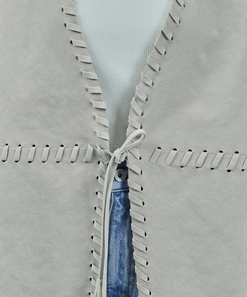 SALON adam et rope'(サロン アダム エ ロペ)の「ウルトラスウェードノーカラータッセルジャケット(ノーカラージャケット・レディース・オフホワイト/ベージュ・FREE)」の21枚目の写真