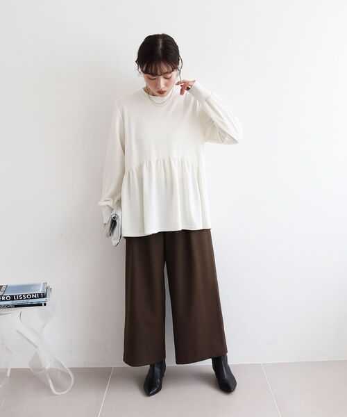 le.coeur blanc（ルクールブラン）の「【吸湿発熱】ギャザーレイヤープルオーバー（Tシャツ/カットソー・レディース・オフホワイト/グレー/ブラック/キャメル・38）」の14枚目の写真