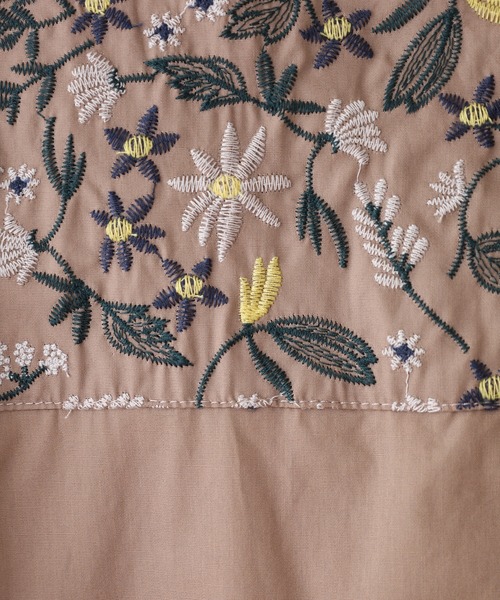Emago（イマゴ）の「EMAGO 小花刺繍ﾜﾝﾋﾟｰｽ（ワンピース・レディース・ブラック/モカ・FREE）」の13枚目の写真