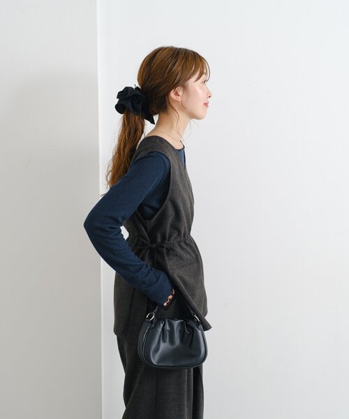 Kastane（カスタネ）の「【一部店舗限定/セットアップ対応】B 2WAYイージーベスト（その他・レディース・ブラック/ベージュ・FREE）」の4枚目の写真