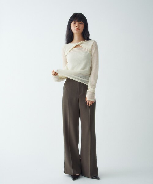 CODE A（コードエー）の「twist sheer jersey top（Tシャツ/カットソー・レディース・ライトブルー/ボルドー/オフホワイト・00）」の4枚目の写真