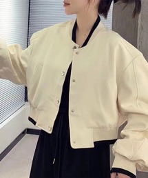バイカラースタジャン