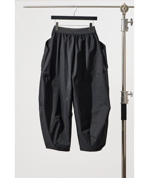 c/est(シーエ)の「【 c/est / シーエ 】 PATSY -VOLUME PANTS- / ボリュームパンツ 2536013 API(その他パンツ・レディース・ブラック/ネイビー・FREE)」の4枚目の写真