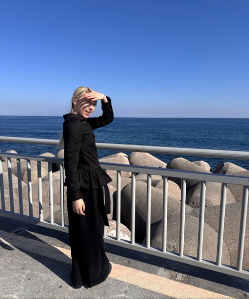FLAREUP(フレアアップ)の「Dani Frill Shirts (FL-188_Black)(シャツ/ブラウス・レディース・ブラック・1/2)」の9枚目の写真