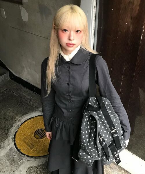 FLAREUP(フレアアップ)の「Dani Frill Shirts (FL-188_Black)(シャツ/ブラウス・レディース・ブラック・1/2)」の15枚目の写真