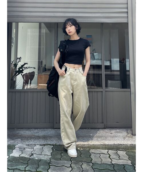 MUSINSA STANDARD WOMAN（ムシンサスタンダードウーマン）の「ウィメンズスリムクロップクルーネックTシャツ[ブラック]（Tシャツ/カットソー・レディース・その他・SMALL/MEDIUM/LARGE/X-LARGE/X-SMALL）」の8枚目の写真
