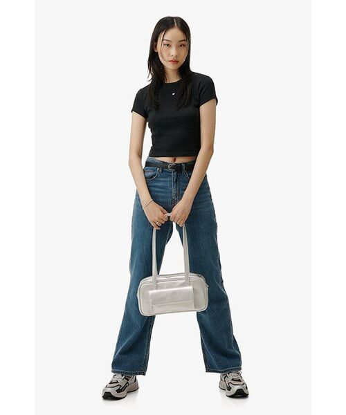 MUSINSA STANDARD WOMAN（ムシンサスタンダードウーマン）の「ウィメンズスリムクロップクルーネックTシャツ[ブラック]（Tシャツ/カットソー・レディース・その他・SMALL/MEDIUM/LARGE/X-LARGE/X-SMALL）」の9枚目の写真