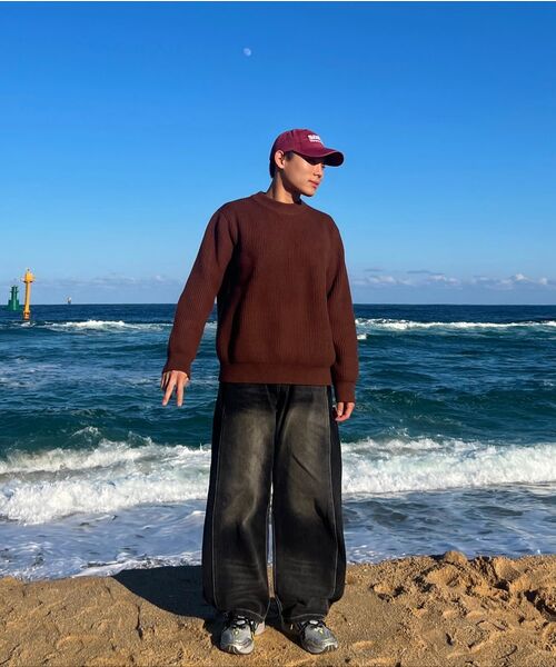 TRILLION(トリリオン)の「サイドタックスナップボタンワイドデニムパンツ(ブラック)(デニムパンツ・レディース・その他・MEDIUM/LARGE/X-LARGE/SMALL)」の15枚目の写真
