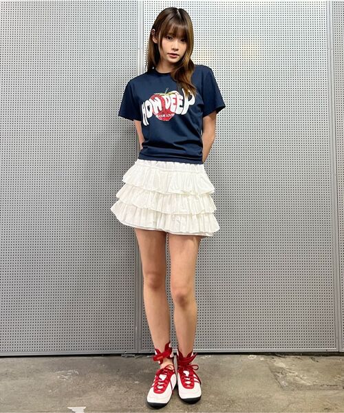 LUVISTRUE(ラヴイズトゥルー)の「IM HOW DEEP STRAWBERRY TEE(BLACK)(Tシャツ/カットソー・レディース・その他・FREE)」の7枚目の写真