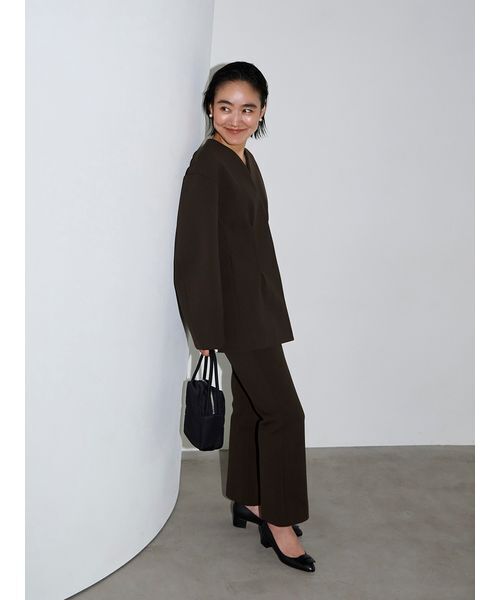 emmi（エミ）の「【セットアップ対応】【金子綾 for emmi】トラウザーズパンツ（その他パンツ・レディース・ブラック/ブラウン・0/1）」の8枚目の写真
