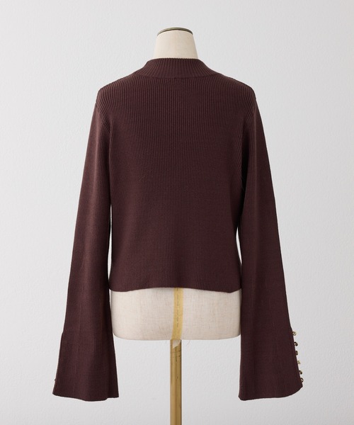 one after another NICE CLAUP（ワンアフターアナザーナイスクラップ）の「袖金ボタンリブニット（ニット/セーター・レディース・ホワイト/ブラウン/ピンク/ブラック・FREE）」の9枚目の写真