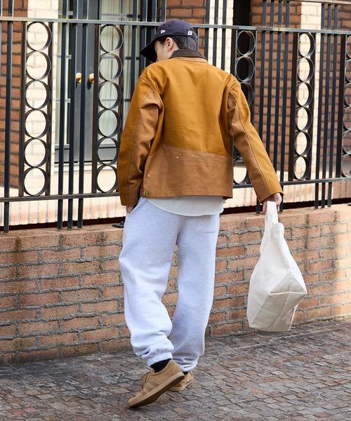 THRIFTY LOOK(スリフティールック)の「THRIFTY LOOK/スリフティールック US CARHARTT ACTIVE FILM JACKET ダック地 フルジップ ジャケット(ブルゾン・メンズ・ブラウン/ブラック・M/L)」の4枚目の写真