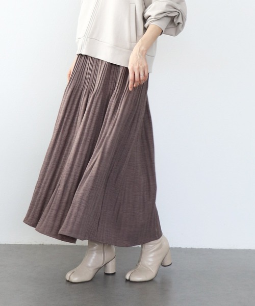 Jines(ジネス)の「ミストウールタッチプリーツスカート(スカート・レディース・ブラウン/チャコールグレー・38)」の1枚目の写真