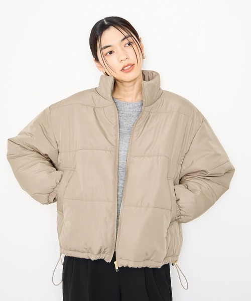 Mac-House（マックハウス）の「コンパクト中綿ジャケット（ブルゾン・レディース・ベージュ/ブラック/グレイッシュベージュ・FREE）」の14枚目の写真