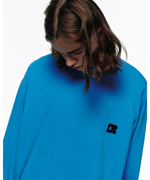 CENTAUR.KR（セントール）の「CENTAUR LONG SLEEVE T-SHIRT_BLUE（Tシャツ/カットソー・レディース・その他・SMALL/MEDIUM）」の2枚目の写真