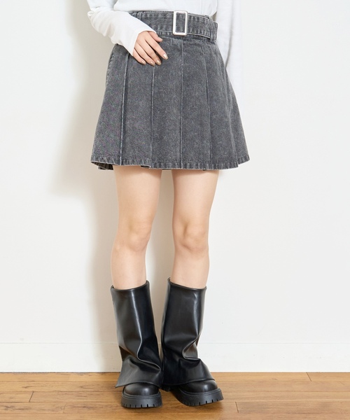 LOVETOXIC（ラブトキシック）の「【LTXC】美脚見えベルトつきデニムプリーツスカート（スカート・キッズ・ブルー/グレー/ネイビー・M:150cm/L:160cm/S:140cm/130cm）」の13枚目の写真