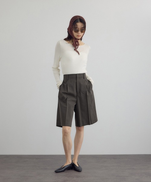 SALON adam et rope'(サロン アダム エ ロペ)の「【WEB限定】エフォートレスハーフパンツ(その他パンツ・レディース・チャコールグレー/ベージュ・S/M)」の19枚目の写真