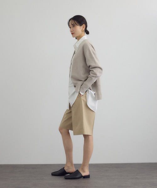 SALON adam et rope'(サロン アダム エ ロペ)の「【WEB限定】エフォートレスハーフパンツ(その他パンツ・レディース・チャコールグレー/ベージュ・S/M)」の21枚目の写真