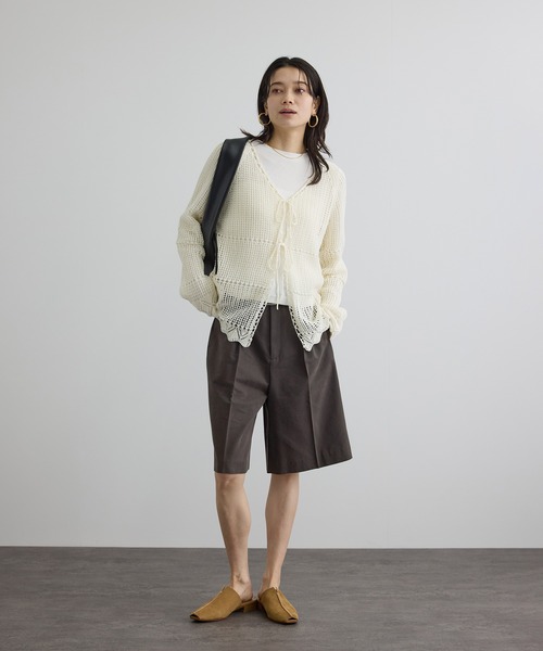 SALON adam et rope'(サロン アダム エ ロペ)の「【WEB限定】エフォートレスハーフパンツ(その他パンツ・レディース・チャコールグレー/ベージュ・S/M)」の6枚目の写真