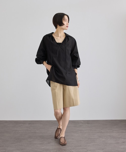 SALON adam et rope'(サロン アダム エ ロペ)の「【WEB限定】エフォートレスハーフパンツ(その他パンツ・レディース・チャコールグレー/ベージュ・S/M)」の16枚目の写真