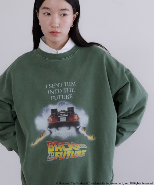 LOWRYS FARM（ローリーズファーム）の「【LFM(U)】Back to the Future／スウェットクルーネック　 625126（スウェット・メンズ・グリーン/ブラック・LARGE/MEDIUM）」の2枚目の写真