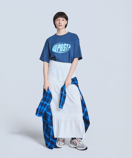 TEN PAST SEVEN(テン ファスト セブン)の「TP7 プリント半袖Tシャツ - ブルー(Tシャツ/カットソー・メンズ・その他・SMALL/MEDIUM/LARGE)」の2枚目の写真