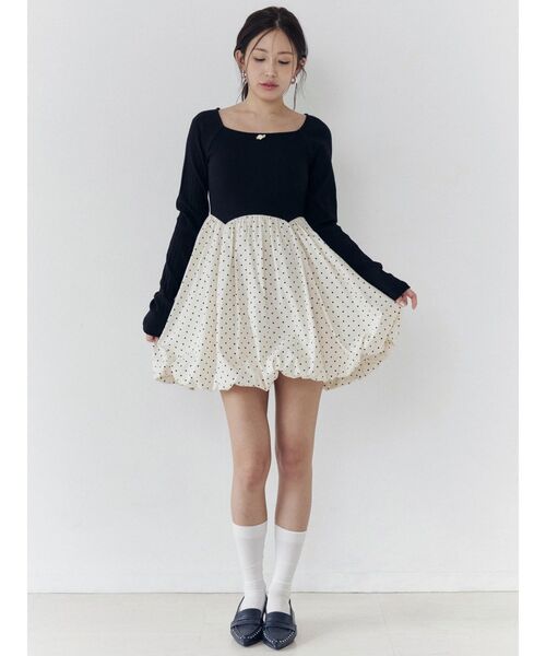 CALNAMUR（カルナムール）の「ドッキングバルーンミニワンピース（ワンピース・レディース・チャコールグレー/ブラック・SMALL/MEDIUM）」の13枚目の写真