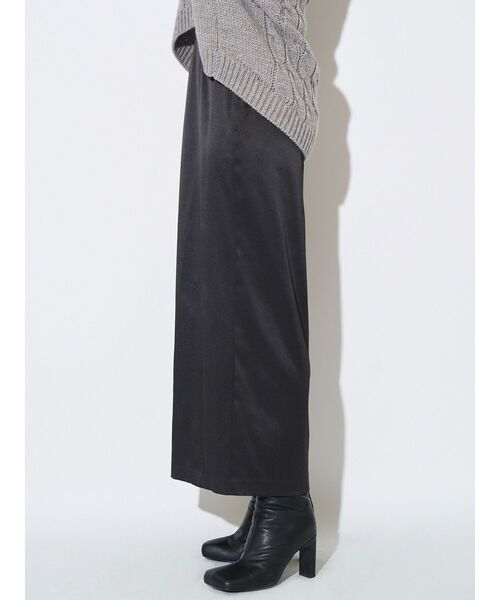 ELENDEEK（エレンディーク）の「クロスタックペンシルスカート（スカート・レディース・ブラック/ブラウン・01/02）」の5枚目の写真