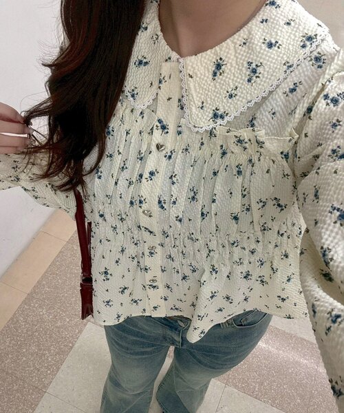 continuer de NICE CLAUP（コンティニューデナイスクラップ）の「シャーリングペプラムブラウス（シャツ/ブラウス・レディース・ブラック/アイボリー/ネイビー/その他3/その他2/その他1/その他4・FREE）」の4枚目の写真