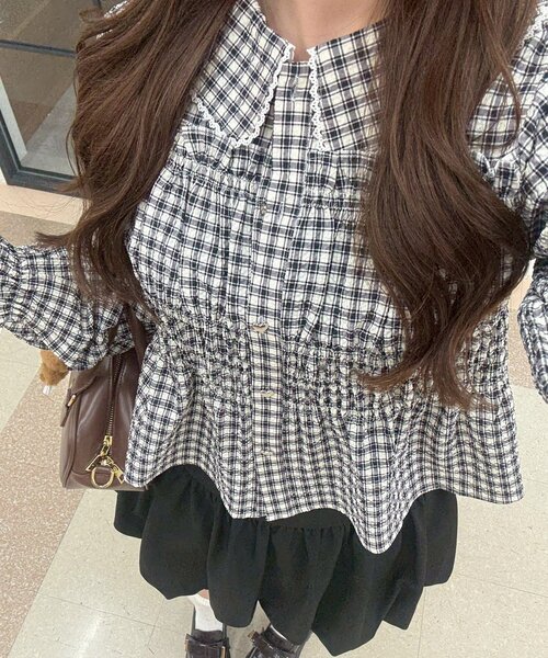 continuer de NICE CLAUP（コンティニューデナイスクラップ）の「シャーリングペプラムブラウス（シャツ/ブラウス・レディース・ブラック/アイボリー/ネイビー/その他3/その他2/その他1/その他4・FREE）」の5枚目の写真