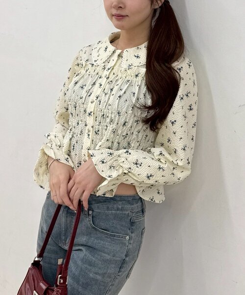 continuer de NICE CLAUP（コンティニューデナイスクラップ）の「シャーリングペプラムブラウス（シャツ/ブラウス・レディース・ブラック/アイボリー/ネイビー/その他3/その他2/その他1/その他4・FREE）」の10枚目の写真