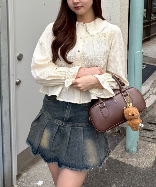 continuer de NICE CLAUP(コンティニューデナイスクラップ)の「シャーリングペプラムブラウス(シャツ/ブラウス・レディース・ブラック/アイボリー/ネイビー/その他3/その他2/その他1/その他4・FREE)」の16枚目の写真