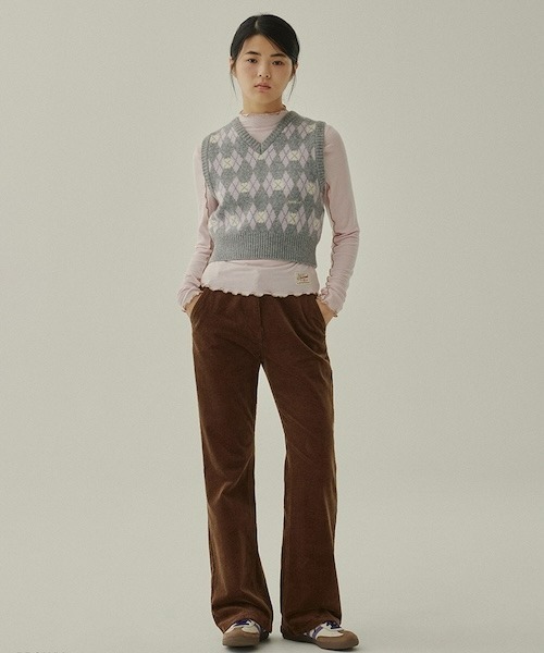 COVERNAT（カバーナット）の「WOMEN'S SEMI-BOOTCUT CORDUROY PANTS（その他パンツ・レディース・ブラウン/ブルー系その他・MEDIUM/SMALL）」の4枚目の写真