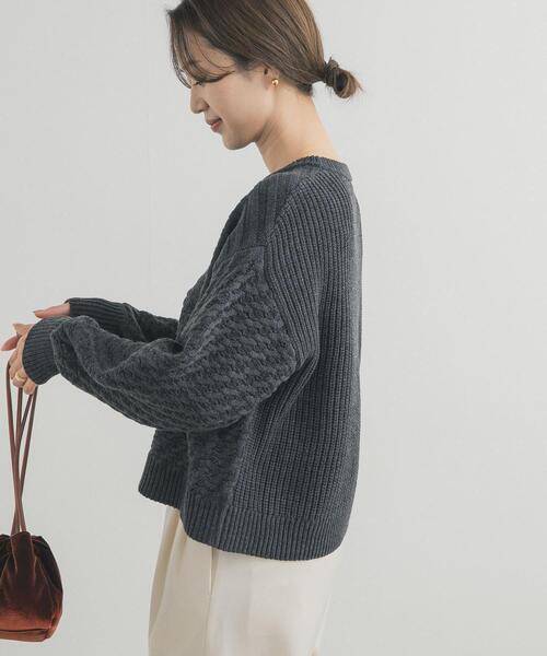 URBAN RESEARCH DOORS（アーバンリサーチドアーズ）の「パッチワーク柄袖ボリュームニット（ニット/セーター・レディース・ゴールド/チャコールグレー/ライトベージュ・FREE）」の14枚目の写真