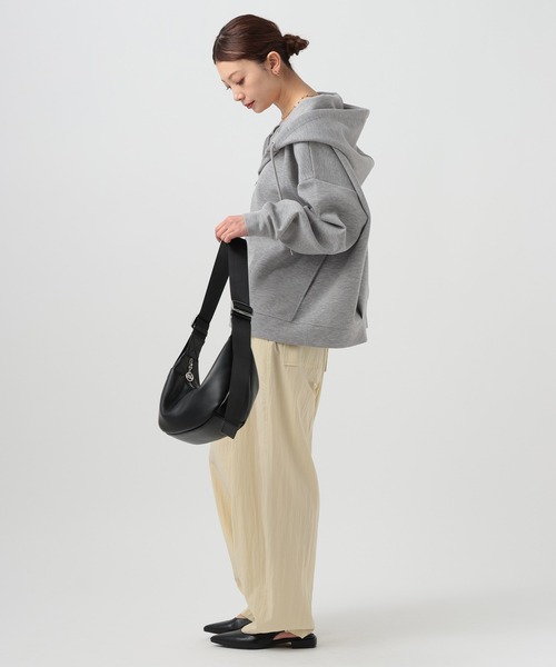 BAYFLOW（ベイフロー）の「[シワになりにくい]Ｗジップダンボールパーカー（パーカー・レディース・グレー/ブラック/ブラウン・FREE）」の17枚目の写真