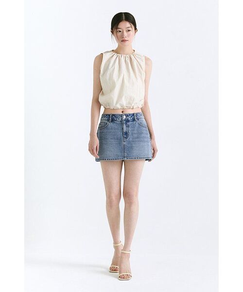 MUSINSA STANDARD WOMAN（ムシンサスタンダードウーマン）の「ウィメンズ ナイロンボリュームスリーブレストップ [クリーム]（Tシャツ/カットソー・レディース・その他・S/M/L）」の3枚目の写真