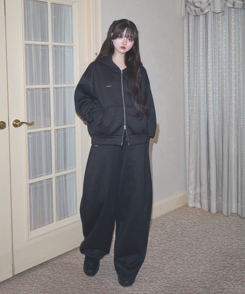 PT-04-Black（その他パンツ）｜Yeezy（イージー）のファッション通販