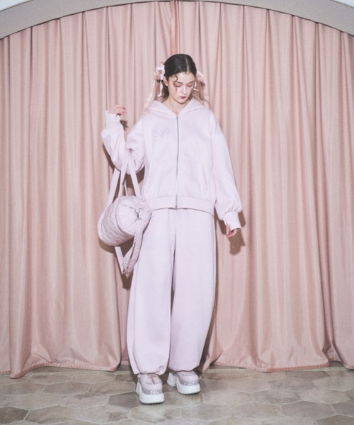 Lovilyn（ラヴィリン）の「エンジェルモチーフスウェットパンツ（その他パンツ・レディース・チャコールグレー/ブルー/ピンク・SMALL/MEDIUM）」の7枚目の写真