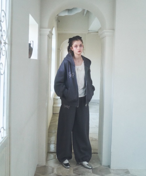 Lovilyn（ラヴィリン）の「エンジェルモチーフスウェットパンツ（その他パンツ・レディース・チャコールグレー/ブルー/ピンク・SMALL/MEDIUM）」の21枚目の写真